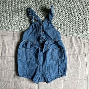 Old Navy | Baby Girls Ruffle Overall Shorts | 12-18m